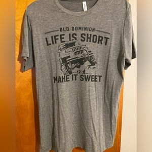 Old Dominion concert Tee, grey, size large